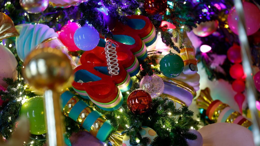 La temporada navideña ya está aquí, con una nueva oferta de canciones navideñas en español o spanglish, incluyendo canciones originales o covers, y más de un álbum.