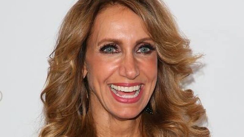 Lili Estefan quiso mostrar sus pasos de reggaetón, pero le llovieron críticas