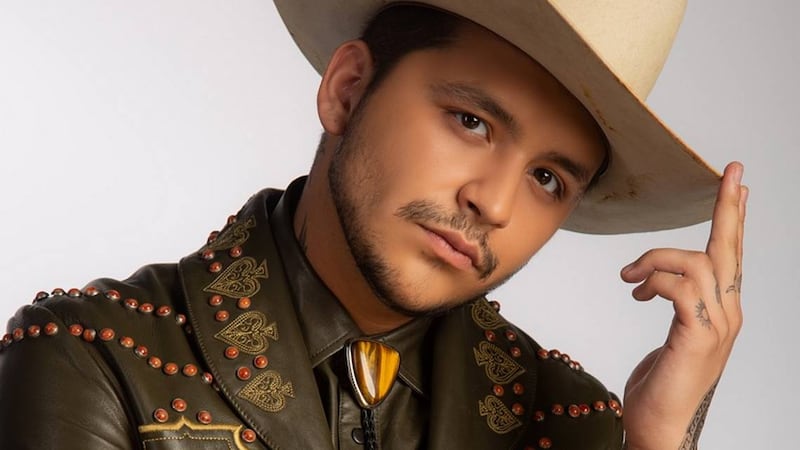 “Se arruinó la cara”: Le dicen de todo a Christian Nodal tras mostrar nuevos tatuajes