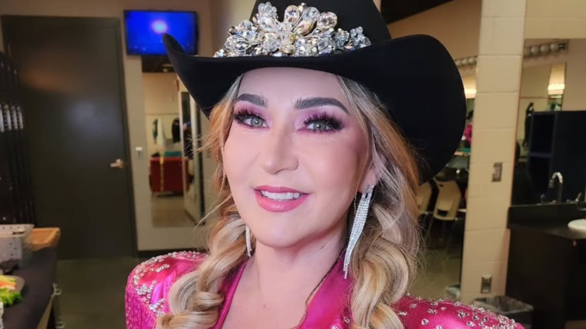 El trompetista de Alicia Villarreal se robó el show por este baile.