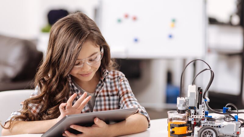 Mastercard capacita a niñas en carreras de Ciencia, Tecnología, Ingeniería y Matemáticas