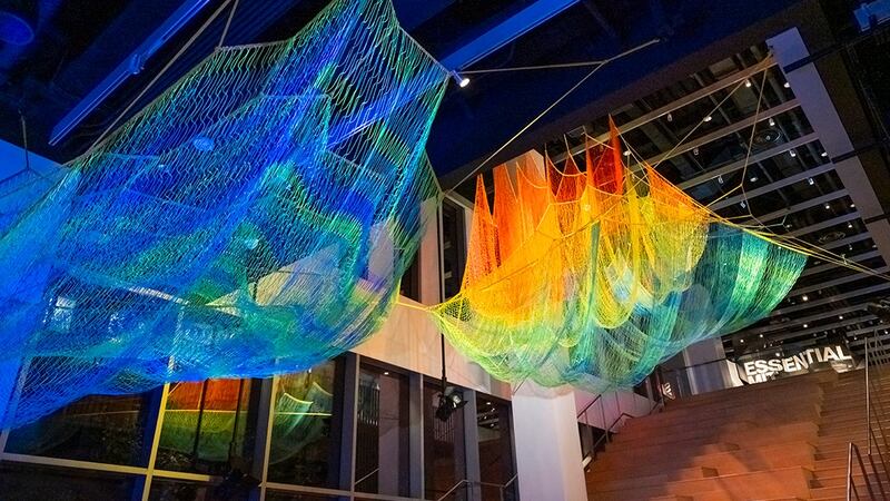 Instalación artística visualiza el futuro del planeta