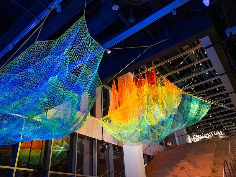 Instalación artística visualiza el futuro del planeta