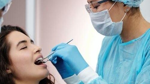 Una visita cada seis meses puede prevenir caries, infecciones y hasta enfermedades del corazón. ¡Tu boca habla por tu salud!