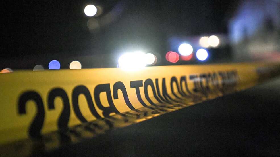 Adolescente comete un atroz crimen por una serie de Netflix