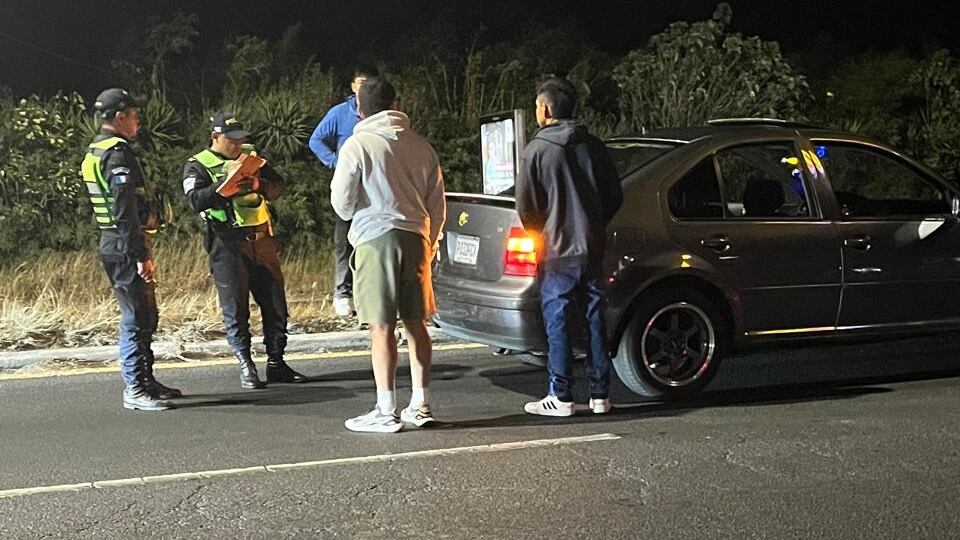 Operativos contra carreteras clandestinas: Imponen 117 multas