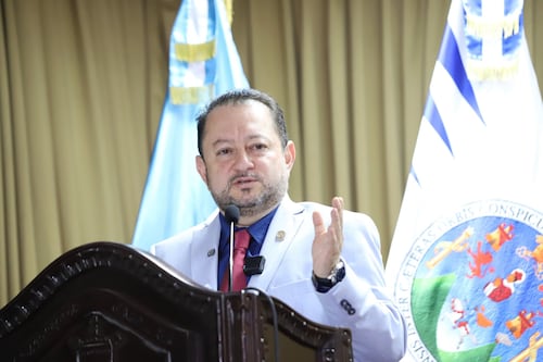 CSU oficializa la reelección de Walter Mazariegos y tomará posesión en julio