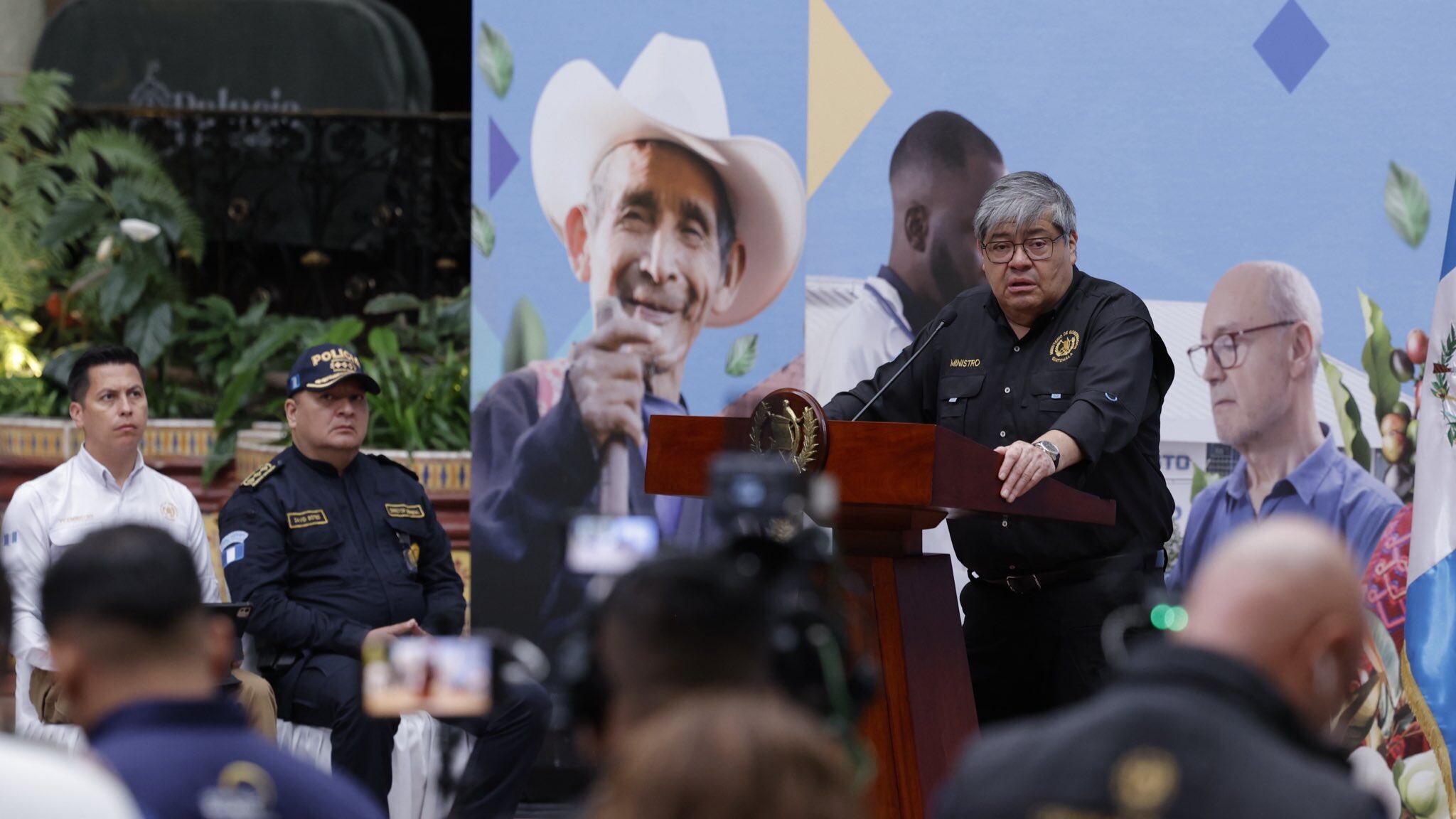 Francisco Jiménez, ministro de Gobernación.