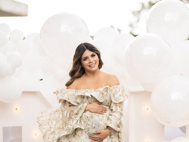 “Ya falta poco para conocerte”, Sandy Méndez en cuenta regresiva para el nacimiento de su bebé