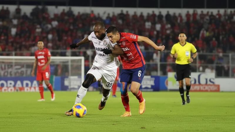 Dominio total en el Mario Camposeco: Predicción para el choque Xelajú MC vs. Comunicaciones