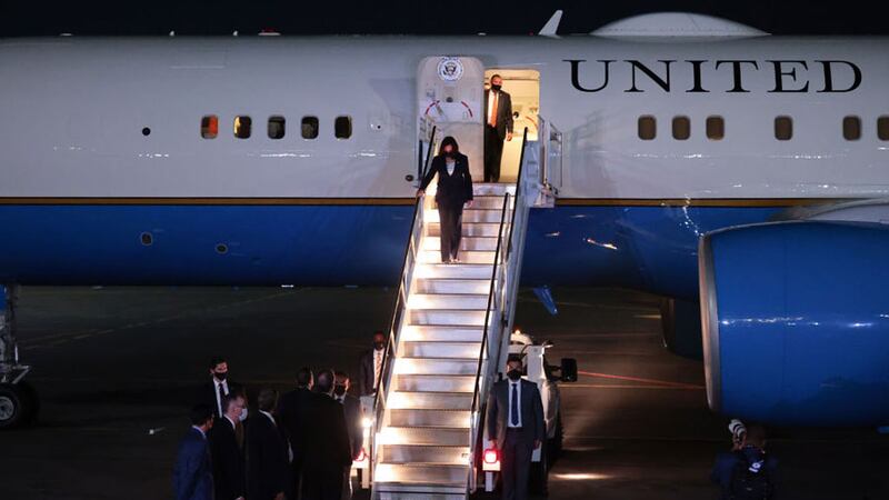 Kamala Harris llega a México para discutir migración ilegal