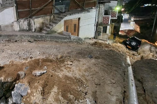 Conductor ebrio daña trabajos municipales en Sololá