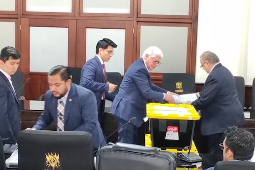 Comisionados depuran listado de los aspirantes a ser magistrados electorales