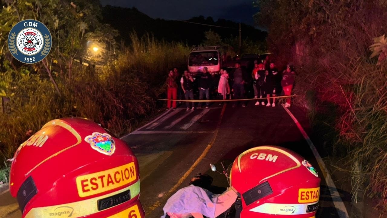 Los paramédicos ya no pudieron hacer nada por la víctima. Foto: CBM
