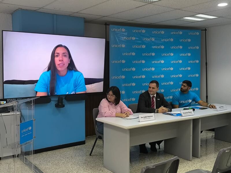 Ana Lucía Martínez y José Carlos Pinto se unen en favor de los derechos de la niñez