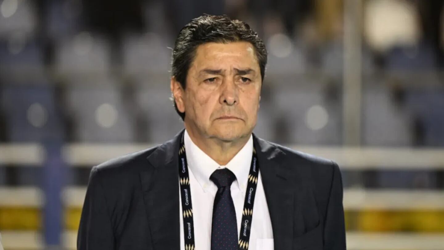 El entrenador de la Selección, impulsó la iniciativa que permitiría nacionalizar a los jugadores Cristian “Cheka” Hernández y José Corena. Foto: Archivo.