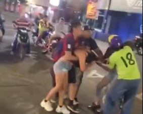 Violenta pelea entre mujeres por el amor de "Brayan" se viraliza en redes sociales