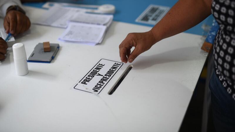 Identifican “red consolidada” de netcenters para ataques selectivos en las elecciones