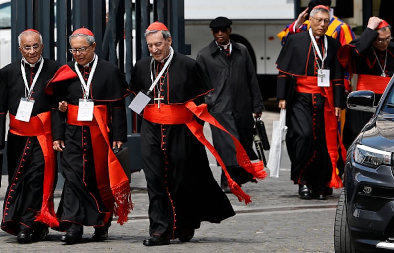 El próximo 7 de mayo de 2025, la Iglesia Católica iniciará un nuevo cónclave en la Capilla Sixtina