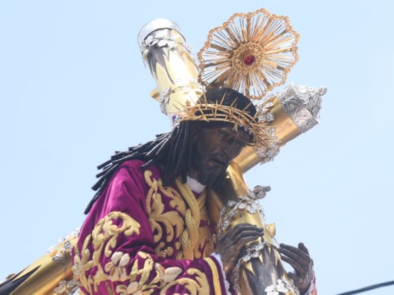JUEVES SANTO: Cristo Rey de Candelaria recorre el Centro Histórico