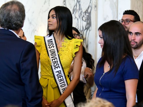 Se casa la ex Miss Universe Ashley Cariño