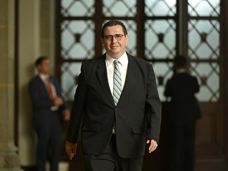 Guatemala amanece con nuevo fiscal general: Gabriel García Luna toma posesión del MP