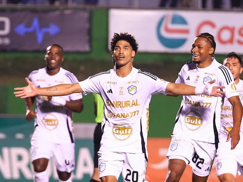 Comunicaciones vs Xelajú: pronóstico del posible resultado de la semifinal del Clausura 2026