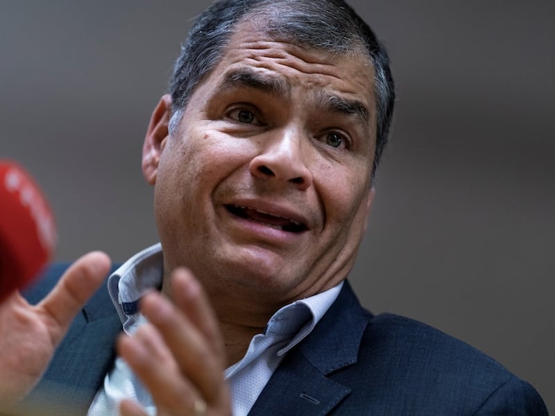 Ecuador: Confirman condena de ocho años de cárcel contra expresidente Correa