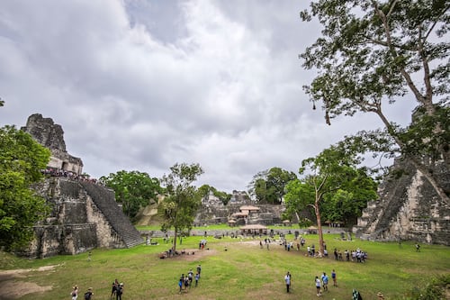 Un hombre detenido por dañar el Templo II en Tikal