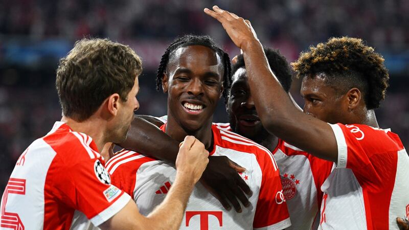 Bayern Múnich y Manchester United protagonizan partidazo