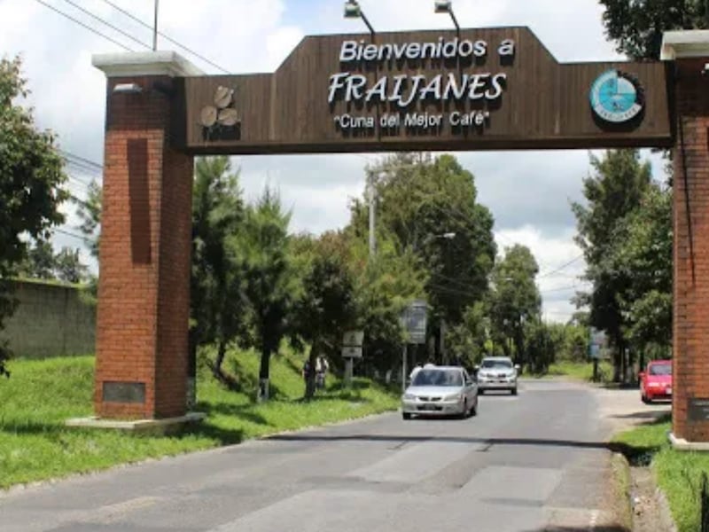 Automovilistas reportan ingreso complicado a Fraijanes, así el panorama