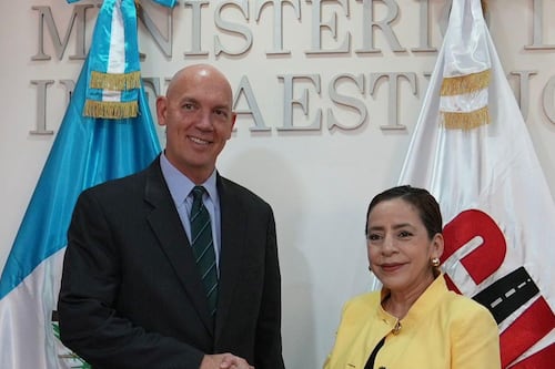 EE. UU. reafirma su apoyo a Guatemala en infraestructura vial