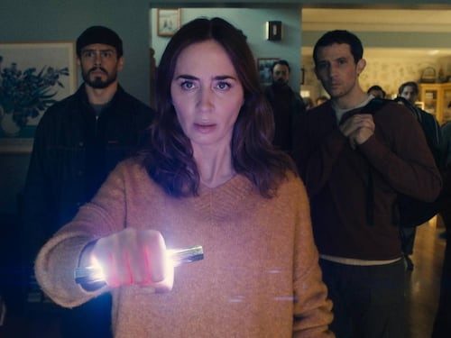 ¿Estamos solos? “El Día de la Revelación” ya llegó a los cines de Guatemala