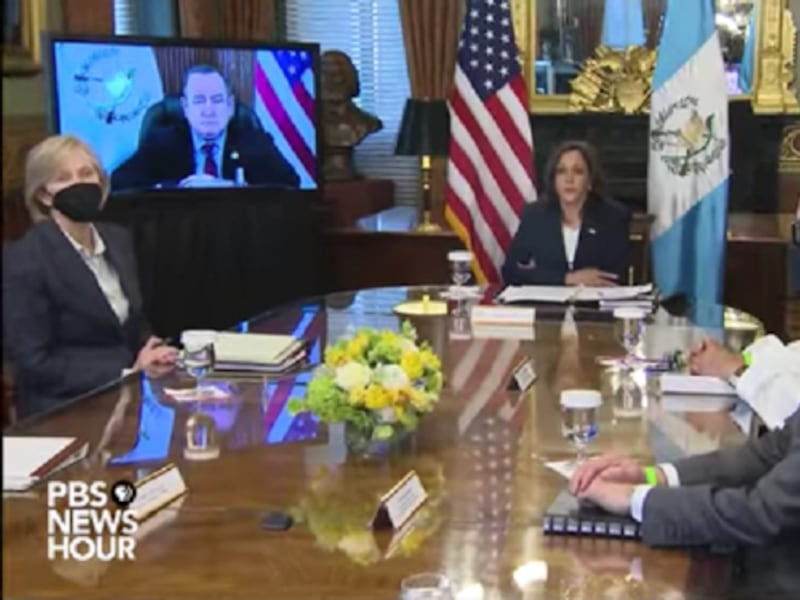 Kamala Harris agradece "la amistad y colaboración" del presidente Giammattei