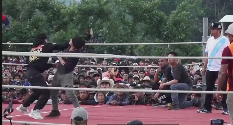 A puño limpio: la tradición que cada Viernes Santo se vive en Chivarreto