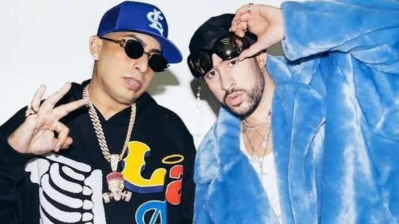 Bad Bunny y Ñengo Flow celebran la Navidad con nueva canción