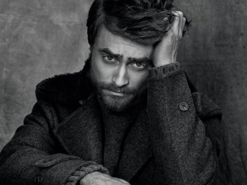 Daniel Radcliffe vuelve a arremeter contra posturas transfóbicas de J.K. Rowling