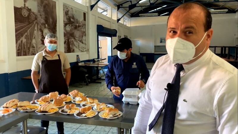 Mides paga Q44 por cada desayuno que se sirve en comedores sociales, revela diputado Cristián Álvarez