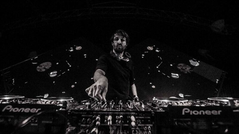 José Rául González “Dj Gonzo” presenta su libro "La Sabrosura de Vivir"