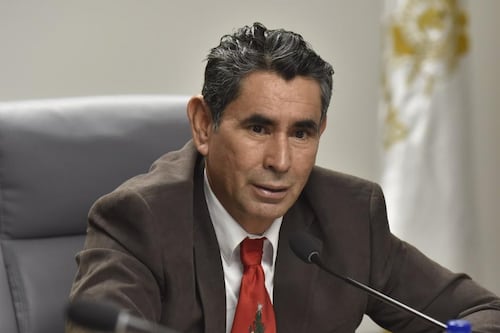 “Tres Kiebres” manifiesta su deseo de abandonar el Congreso