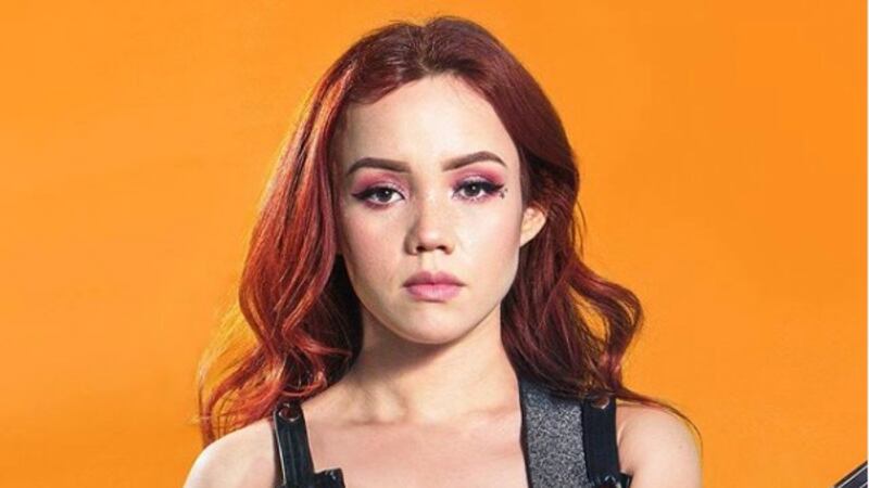 Productora de televisión exhibe los malos tratos que tiene Dalú con sus fans y la acusan de diva