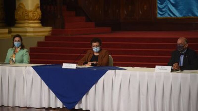 Salud reconoce que no tiene suficientes supervisores para bares y tiendas