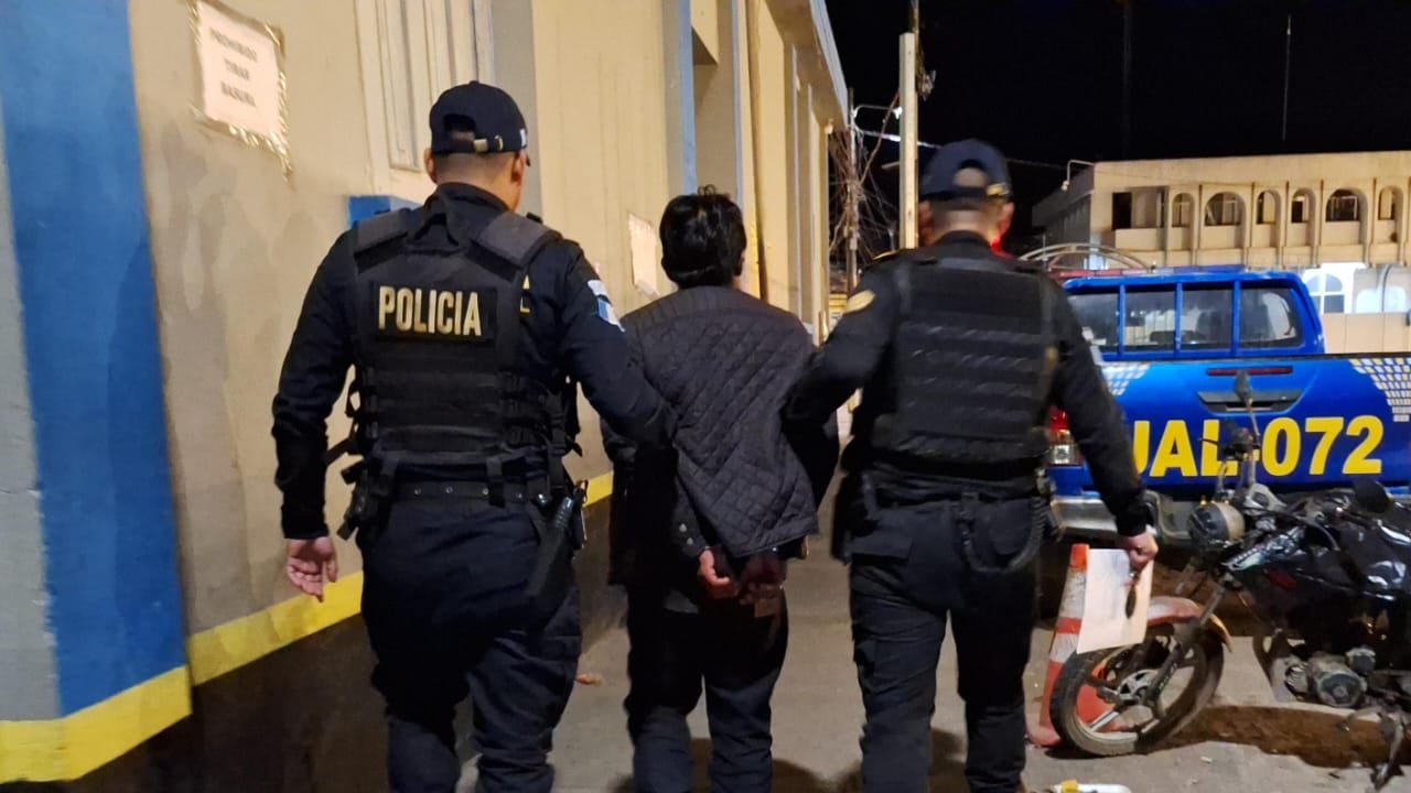 Los años de cárcel van desde 7 a 15 años o según determine el juez.