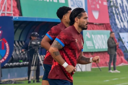 Carlos “Salvador” Estrada se despide de Municipal