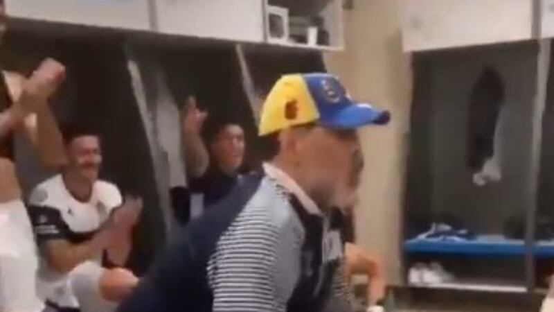 VIDEO. Maradona se roba el show después del triunfo de Gimnasia contra Aldosivi