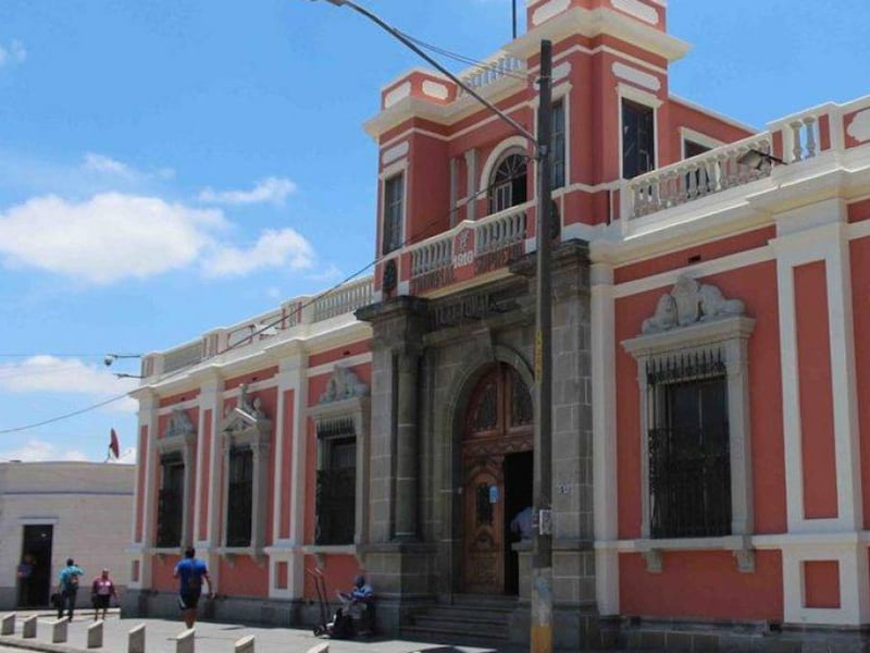 El TSE reafirma respaldo institucional a trabajador que denunció intento de soborno para empadronar