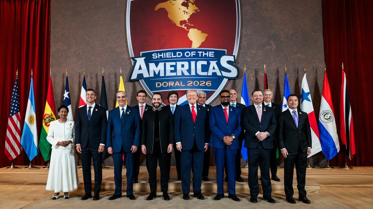 Donald Trump junto con 12 líderes latinoamericanos afines a su ideología. Foto: RRSS