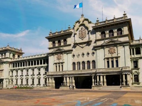 Gobierno activa protocolos por ciberataques y descarta impacto en servicios esenciales