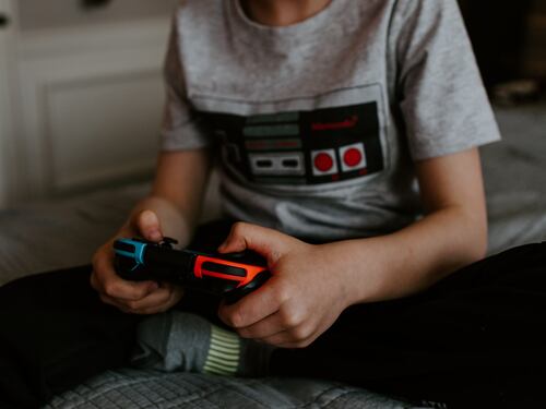 Niño comete brutal crimen y confiesa que se inspiró en videojuegos violentos