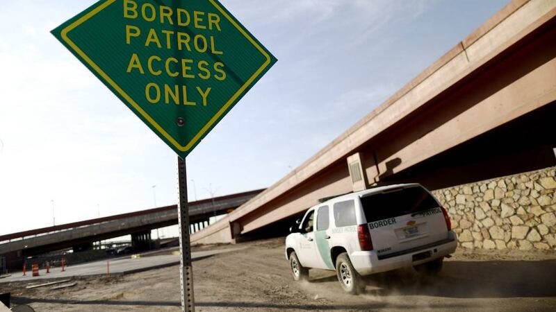 Agentes de la Patrulla Fronteriza habrían utilizado chat para burlarse de muertes de migrantes